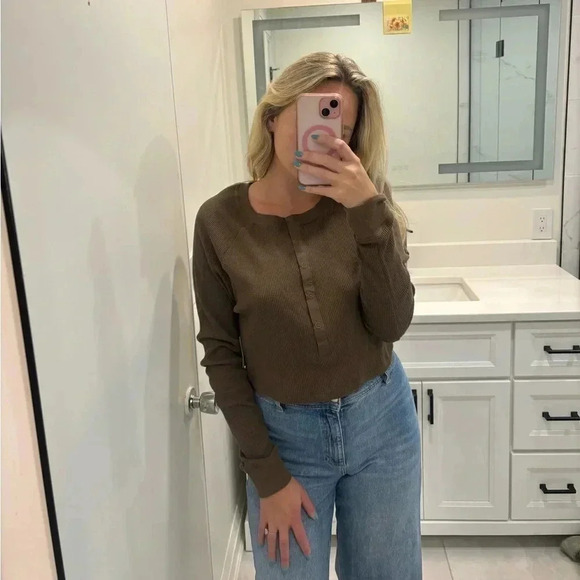 Good American Long  Sleeve Waffle Shirt NWT - Picture 6 of 6